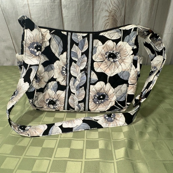 Vera Bradley Handbags - Vera Bradley Frankie Ret Black and White Floral Crossbody Bag Purse Handbag